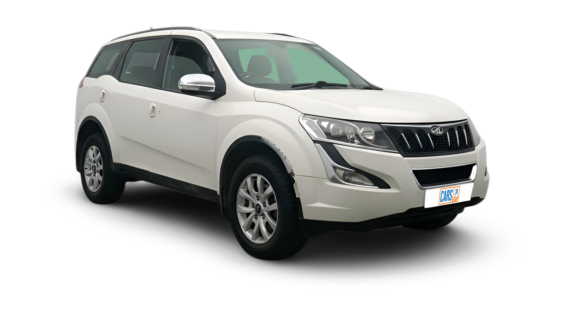 Mahindra XUV500-img